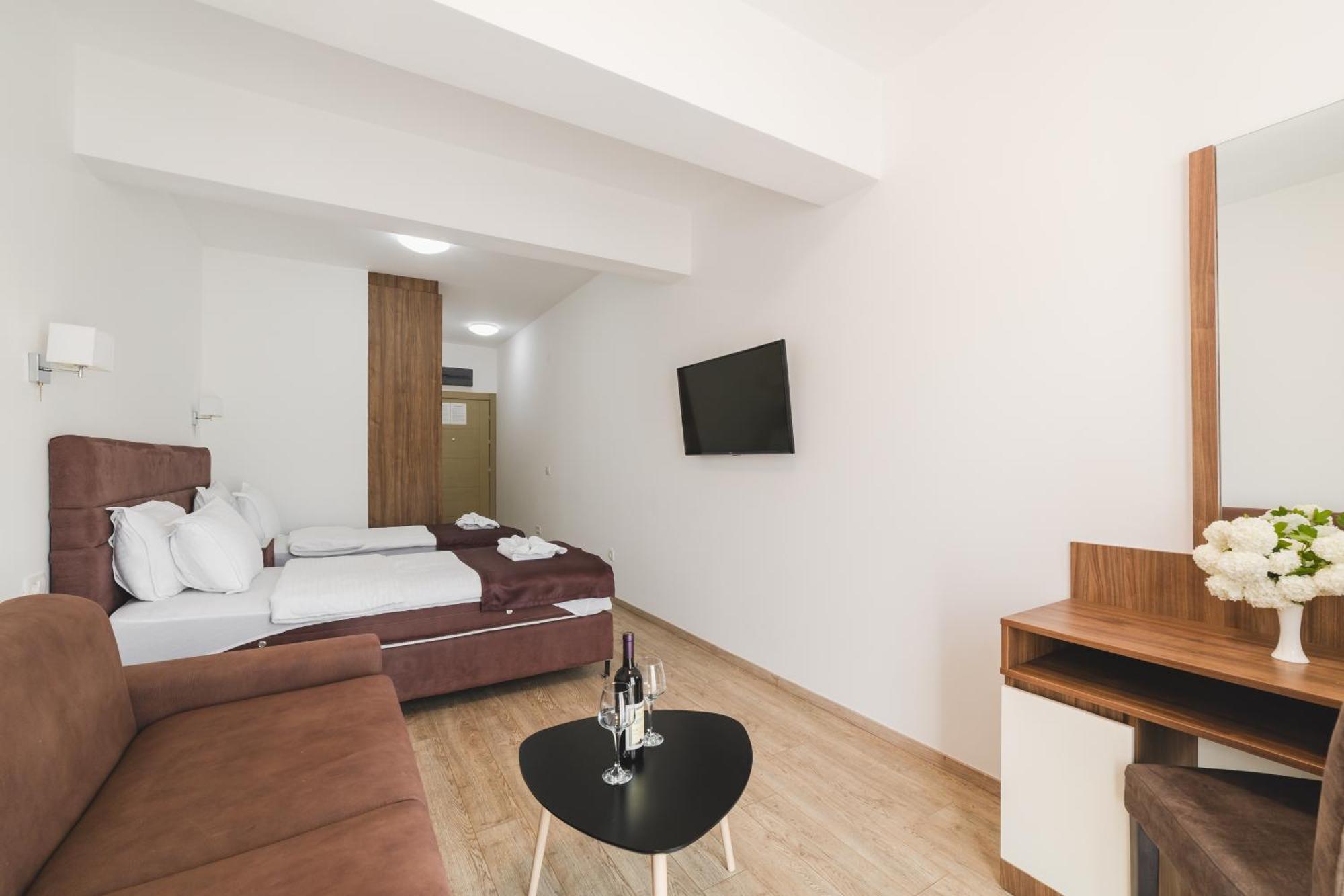 Hotel 219 บุดวา ภายนอก รูปภาพ